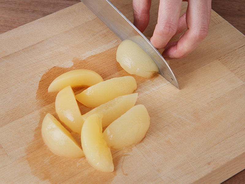 切った桃の様子