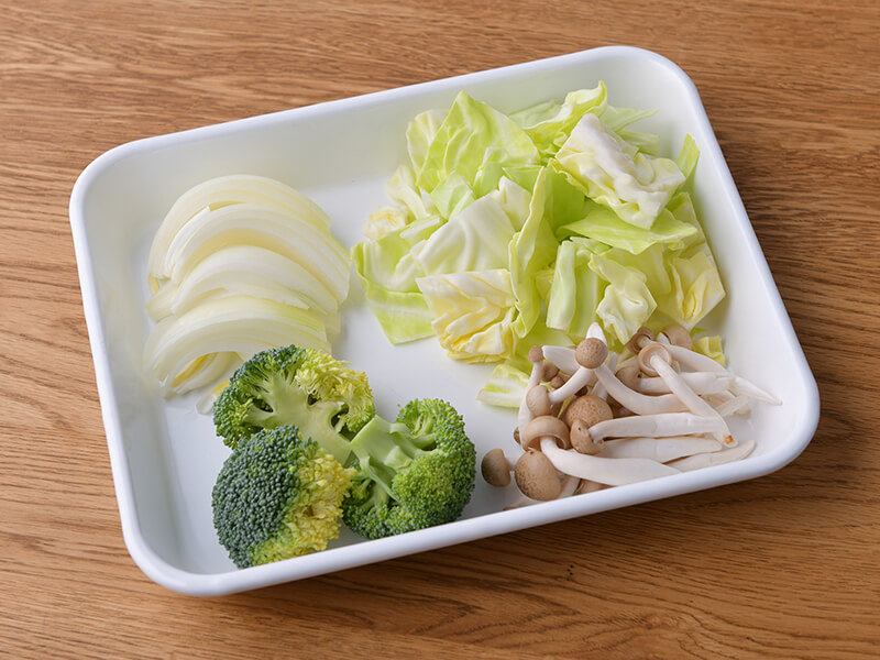 おなかにやさしいレシピ:野菜たっぷり味噌バター鍋